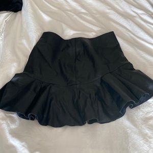 Black Faux leather ruffle hem mini skirt size XS